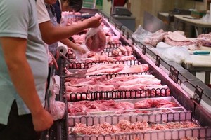 Việt Nam chi gần 1,8 tỷ USD nhập khẩu thịt và phụ phẩm từ thịt trong năm 2024, tăng 18,1% so với năm 2023.
