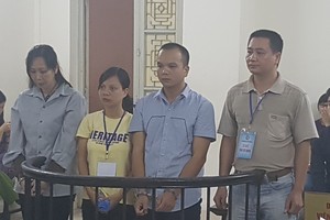 Các bị cáo tại tòa