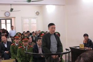 Bị cáo Trần Văn Liêm trả lời HĐXX