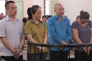 Các bị cáo tại tòa.