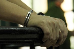 Các bị cáo là cựu cán bộ ngân hàng kháng cáo toàn bộ bản án sơ thẩm (ảnh minh hoạ)