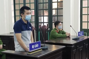 Bị cáo tại tòa.