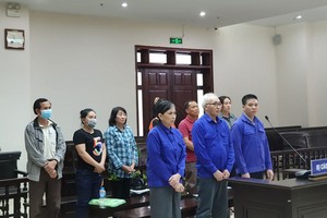 Các bị cáo tại tòa.