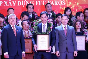 ROS vượt mức 130.000 đồng/cổ phiếu, lọt top 10 cổ phiếu có thị giá cao nhất HOSE