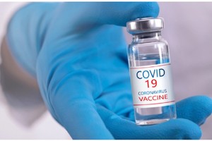CEO Sinovac: 90% nhân viên tập đoàn và gia đình đã tiêm vắc xin Covid-19