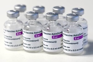 Đan Mạch đình chỉ sử dụng vắc xin AstraZeneca trong 14 ngày