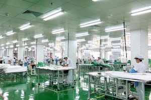 Hai lãnh đạo của An Phát Holdings (APH) vừa mua thêm cổ phiếu