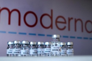 Moderna: Vắc xin Covid-19 có thể chống lại biến thể delta