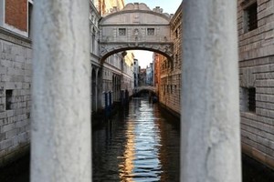 Quang cảnh của Ponte dei Sospiri được chụp trong cuộc họp các Bộ trưởng tài chính và Ngân hàng trung ương G20 tại Venice ngày 10/7/2021.