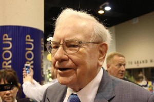 Berkshire của Warren Buffett giảm mua cổ phiếu quỹ, bán bớt cổ phiếu khi thị trường tăng cao