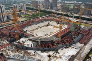 Địa điểm xây dựng Sân vận động bóng đá Quảng Châu được phát triển bởi Tập đoàn Evergrande, ảnh chụp ngày 26/9/2021 (Nguồn: Reuters)