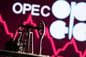 Bất chấp sức ép, OPEC+ vẫn quyết định chỉ mức tăng sản lượng dầu khiêm tốn