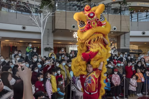 Nhà đầu tư đổ tiền vào các thị trường mới nổi với tốc độ kỷ lục