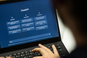 Một phiên bản "giả mạo" của ChatGPT dự đoán thị trường chứng khoán sẽ sụp đổ vào tháng tới