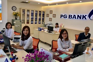 Petrolimex (PLX) muốn đấu giá toàn bộ 120 triệu cổ phiếu PG Bank (PGB) với giá khởi điểm 21.300 đồng/cổ phiếu