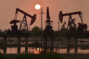 Dầu khí sẽ tiếp tục cung cấp năng lượng cho thế giới trong nhiều thập kỷ tới