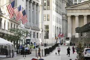 Phố Wall đưa ra quan điểm lạc quan hơn về nền kinh tế Mỹ