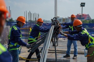 Xây dựng Hòa Bình (HBC): Lợi nhuận giảm 814,75 tỷ đồng sau kiểm toán bán niên năm 2023, nâng tổng lỗ luỹ kế vượt vốn điều lệ