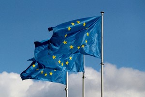 EU đang trên đà từ bỏ nhiên liệu hóa thạch của Nga