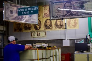 Diễn biến kém khả quan trong tháng 11 gần như xoá sạch mức tăng của đồng đô la trong năm 2023