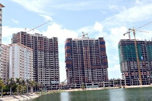 Công bố thông tin không đúng thời hạn, DIC Holdings (DC4) bị xử phạt