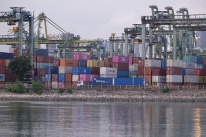 Cảng Singapore tắc nghẽn nghiêm trọng mở ra cơ hội cho các cảng Việt Nam 