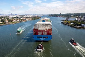 Một cuộc đình công lịch sử đang diễn ra tại các cảng của Mỹ