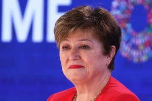 Tổng giám đốc IMF: Tăng trưởng thấp và nợ cao đè nặng lên nền kinh tế toàn cầu