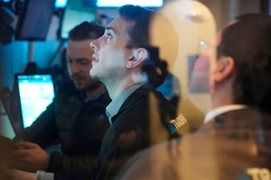 Cổ phiếu Mỹ có quý giảm mạnh nhất kể từ năm 2022 khi lo ngại về thuế quan lan rộng