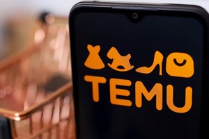 Temu thêm 'phí nhập khẩu' khoảng 145%, khiến giá nhiều mặt hàng tại Mỹ tăng gấp đôi