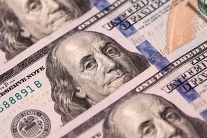 Đồng euro có thể tận dụng lợi thế khi niềm tin vào đồng đô la suy giảm