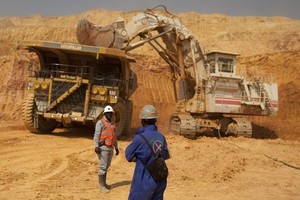 Giá coban tăng vọt khi Congo gia hạn lệnh cấm xuất khẩu