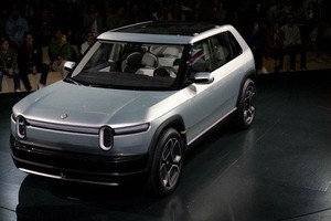 Volkswagen cam kết bảo vệ vị thế số một tại châu Âu trước làn sóng xe điện Trung Quốc