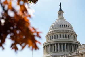 Hạ viện Mỹ thông qua dự luật tài trợ để chấm dứt tình trạng chính phủ đóng cửa 