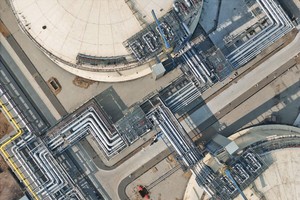 Sự bùng nổ của ngành hóa dầu Trung Quốc làm gia tăng lo ngại về tình trạng dư cung 