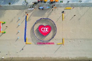 Một lãnh đạo CDC Construction (CCC) tham gia hơn 2 tháng bất ngờ xin từ nhiệm