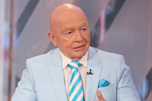 Nhà đầu tư nổi tiếng Mark Mobius