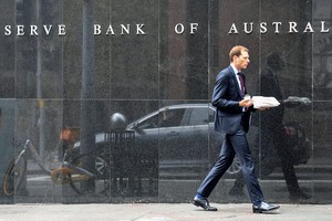 Dữ liệu việc làm ở Úc tăng mạnh làm dấy lên kỳ vọng tăng lãi suất