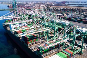 Nhật Bản: Thâm hụt thương mại được cải thiện, BOJ tiếp tục duy trì lãi suất cực thấp