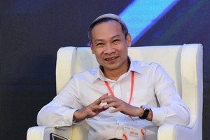 Ông Phan Đức Hiếu, Ủy viên thường trực Ủy ban Kinh tế Quốc hội tại Diễn đàn. Ảnh: Dũng Minh.