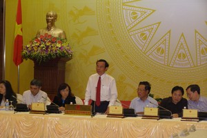 Bộ trưởng Nguyễn Thị Kim Tiến: “Tôi chưa nghĩ đến từ chức…”