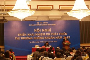 Chủ tịch UBCK Vũ Bằng: hy vọng đầu quý II/2015 sẽ có quy định về nới room