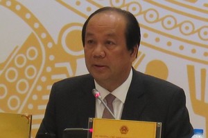 Bộ trưởng Mai Tiến Dũng