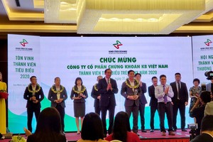 KBSV được vinh danh thành viên tiêu biểu HNX 2020