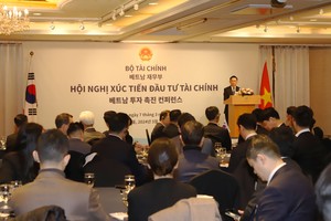 Bộ Trưởng Bộ Tài chính Hồ Đức Phớc phát biểu khai mạc Hội nghị