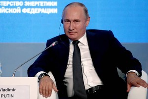 Tổng thống Nga Vladimir Putin tại Diễn đàn Tuần lễ Năng lượng lần thứ 3. Ảnh: TASS