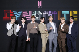 Công ty quản lý nhóm nhạc BTS chuẩn bị IPO vào tháng 10