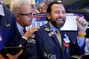 Hy vọng được thắp lại cho giới đầu tư