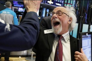 Nhận nhiều động lực, giới đầu tư hứng khởi đón tháng 10