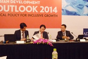 ADB nâng dự báo tăng trưởng GDP năm 2014 của Việt Nam